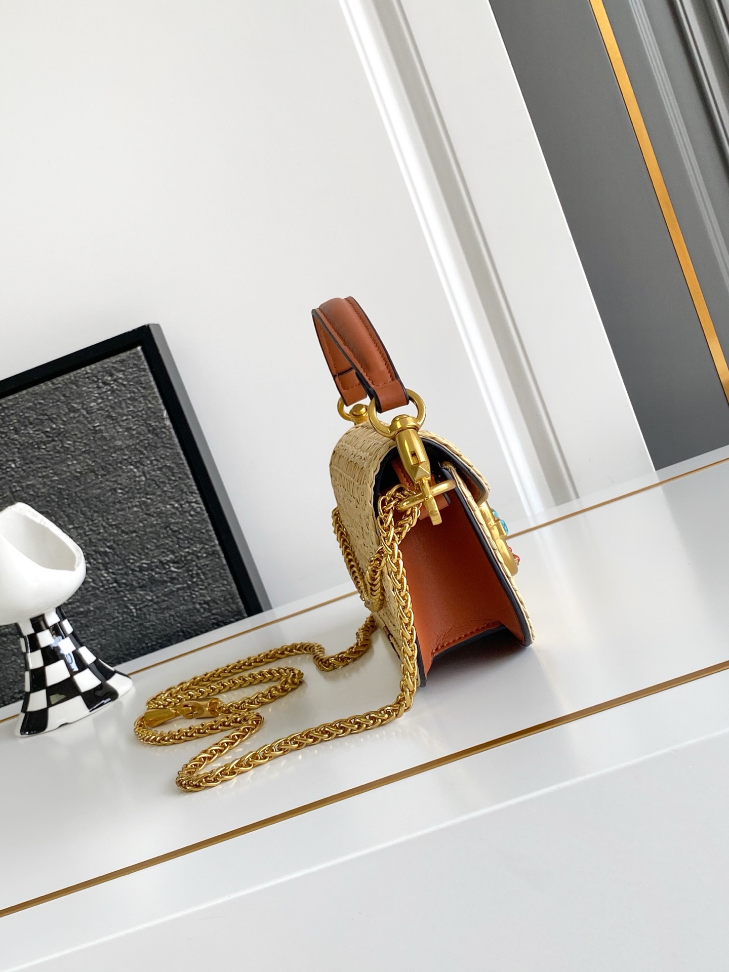 🆕🆕❣️valent**** Garavani #Loco 手袋，拉菲草编织款.金属链条搭配，还可拆除变