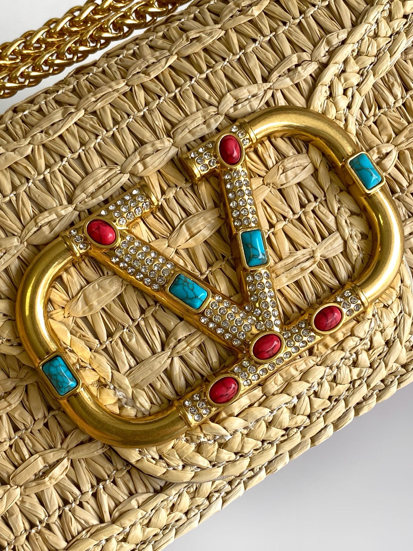 🆕🆕❣️valent**** Garavani #Loco 手袋，拉菲草编织款.金属链条搭配，还可拆除变