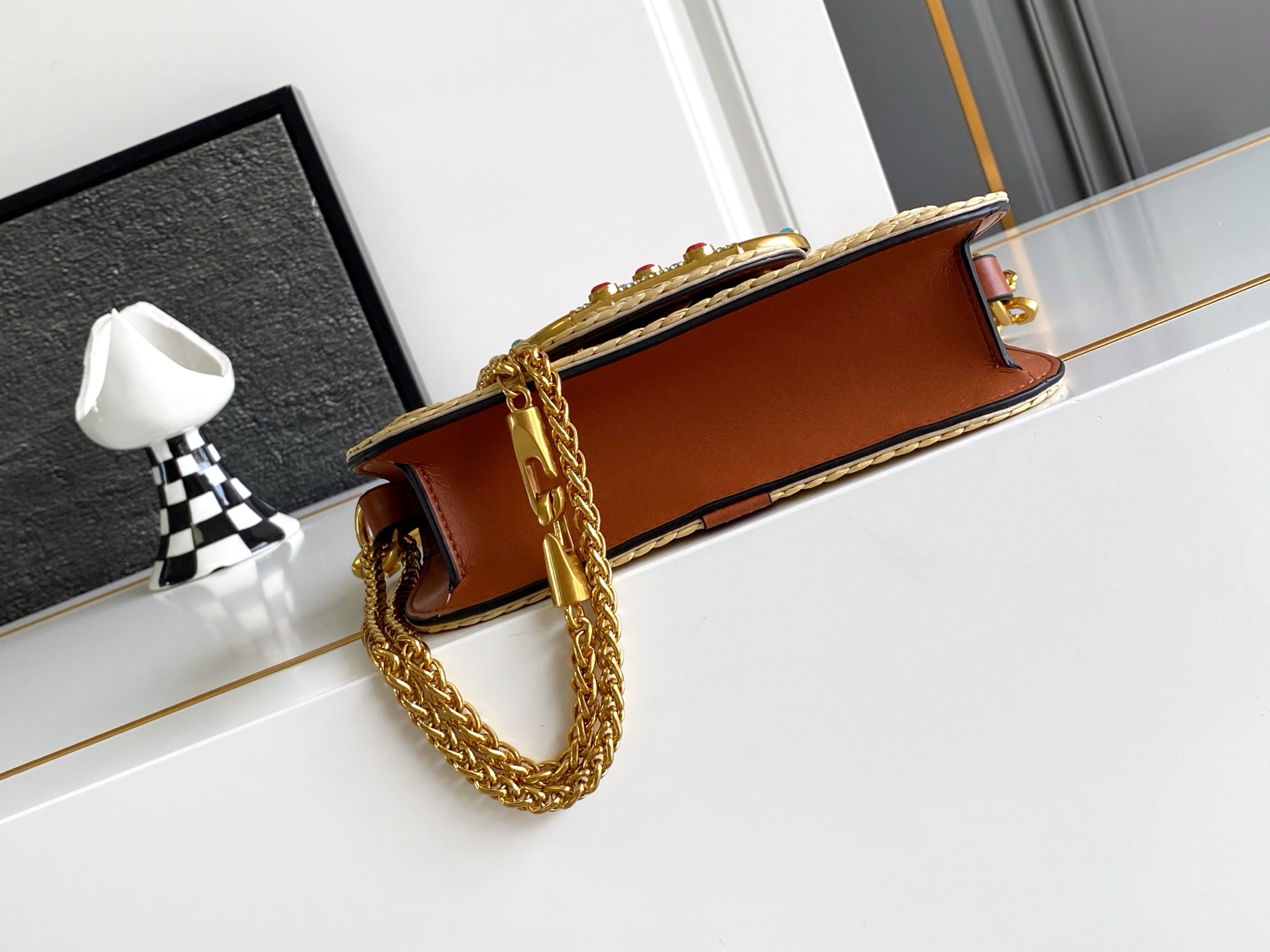 🆕🆕❣️valent**** Garavani #Loco 手袋，拉菲草编织款.金属链条搭配，还可拆除变