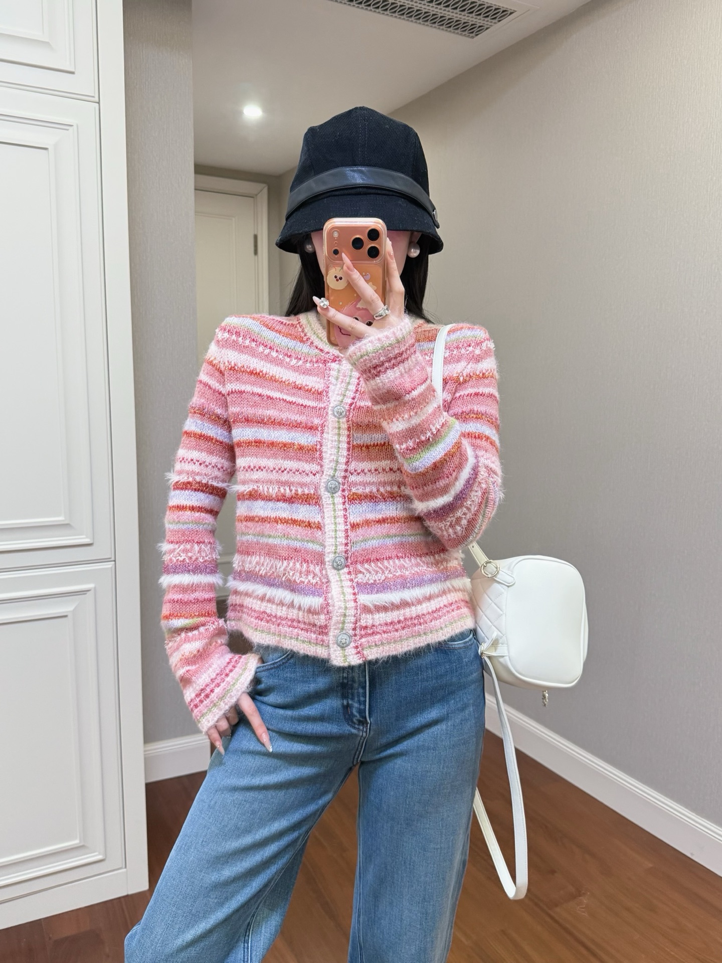 _djD9s1ct7qdaDFMx_dHdr8jMBy-GWVpUDQGWYIQ