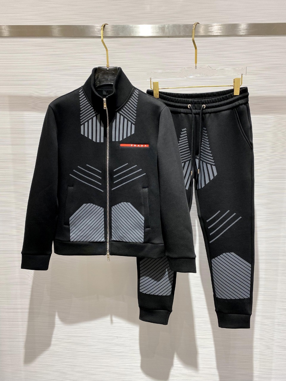 Prada Clothing Two Piece Outfits & Matching Sets Supplier in China
 Fall/Winter Collection Fashion Casual