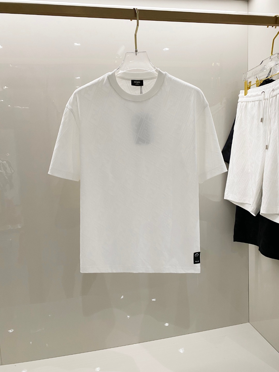 /套 芬迪 🆕 25/ss春夏新款棉质套装 完美提花标识 顶级五金+顶级面料定制 （一套不拆）
标准版型