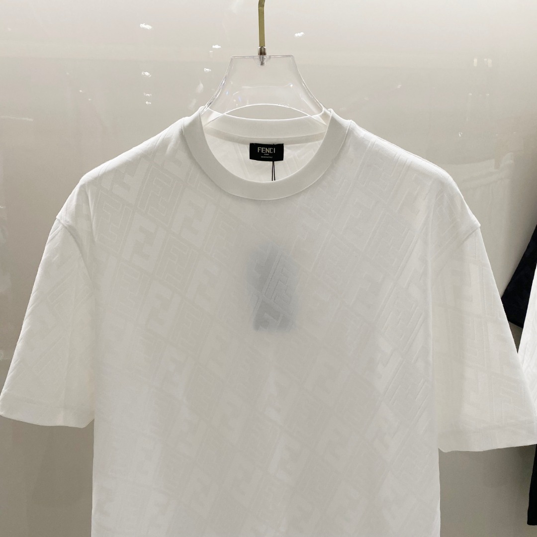 /套 芬迪 🆕 25/ss春夏新款棉质套装 完美提花标识 顶级五金+顶级面料定制 （一套不拆）
标准版型