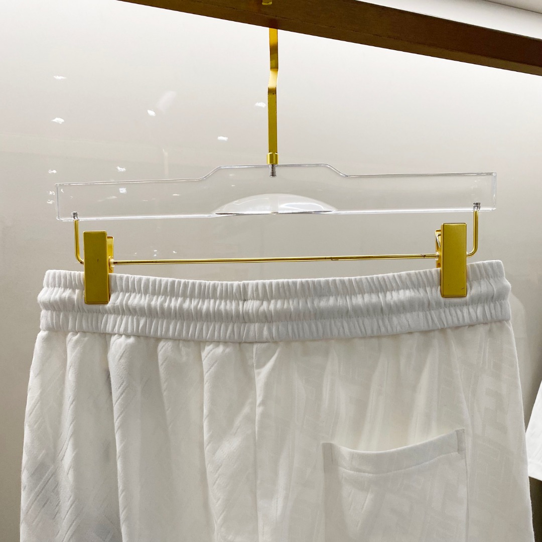 /套 芬迪 🆕 25/ss春夏新款棉质套装 完美提花标识 顶级五金+顶级面料定制 （一套不拆）
标准版型