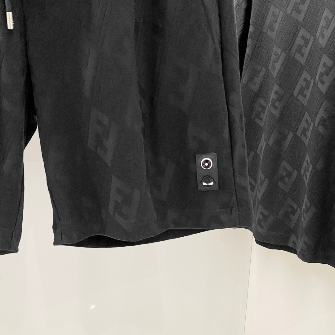 /套 芬迪 🆕 25/ss春夏新款棉质套装 完美提花标识 顶级五金+顶级面料定制 （一套不拆）
标准版型