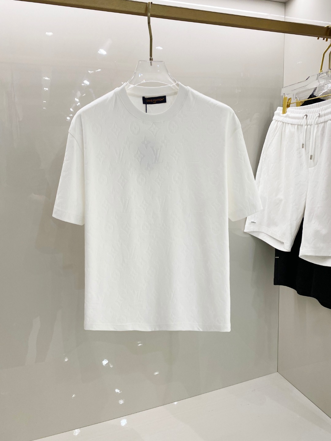 /套 LV 🆕 25/ss春夏新款棉质套装 完美提花标识 顶级五金+顶级面料定制 （一套不拆）
标准版型