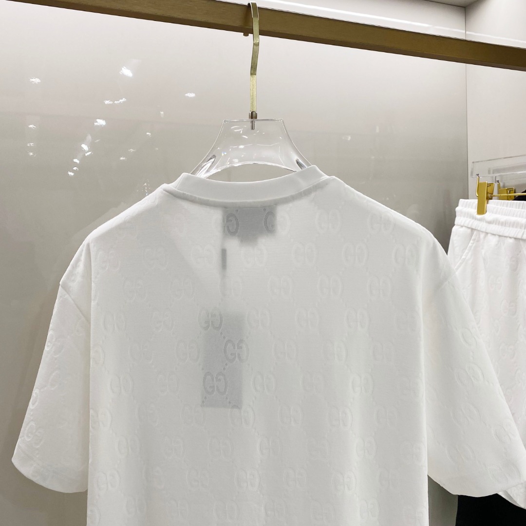 /套 古奇 🆕 25/ss春夏新款棉质套装 完美提花标识 顶级五金+顶级面料定制 （一套不拆）
标准版型