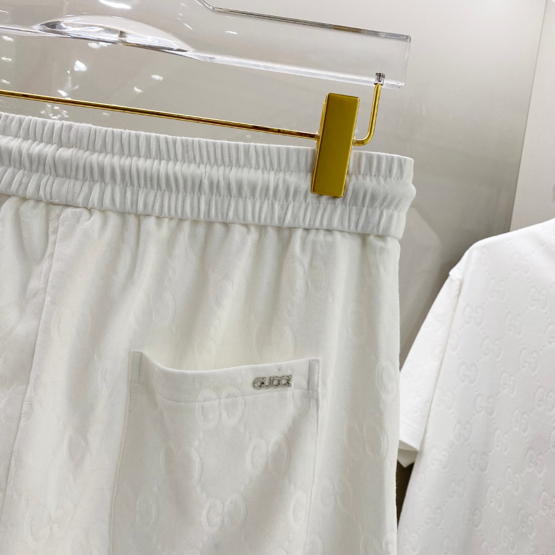 /套 古奇 🆕 25/ss春夏新款棉质套装 完美提花标识 顶级五金+顶级面料定制 （一套不拆）
标准版型