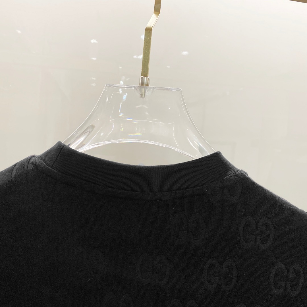 /套 古奇 🆕 25/ss春夏新款棉质套装 完美提花标识 顶级五金+顶级面料定制 （一套不拆）
标准版型