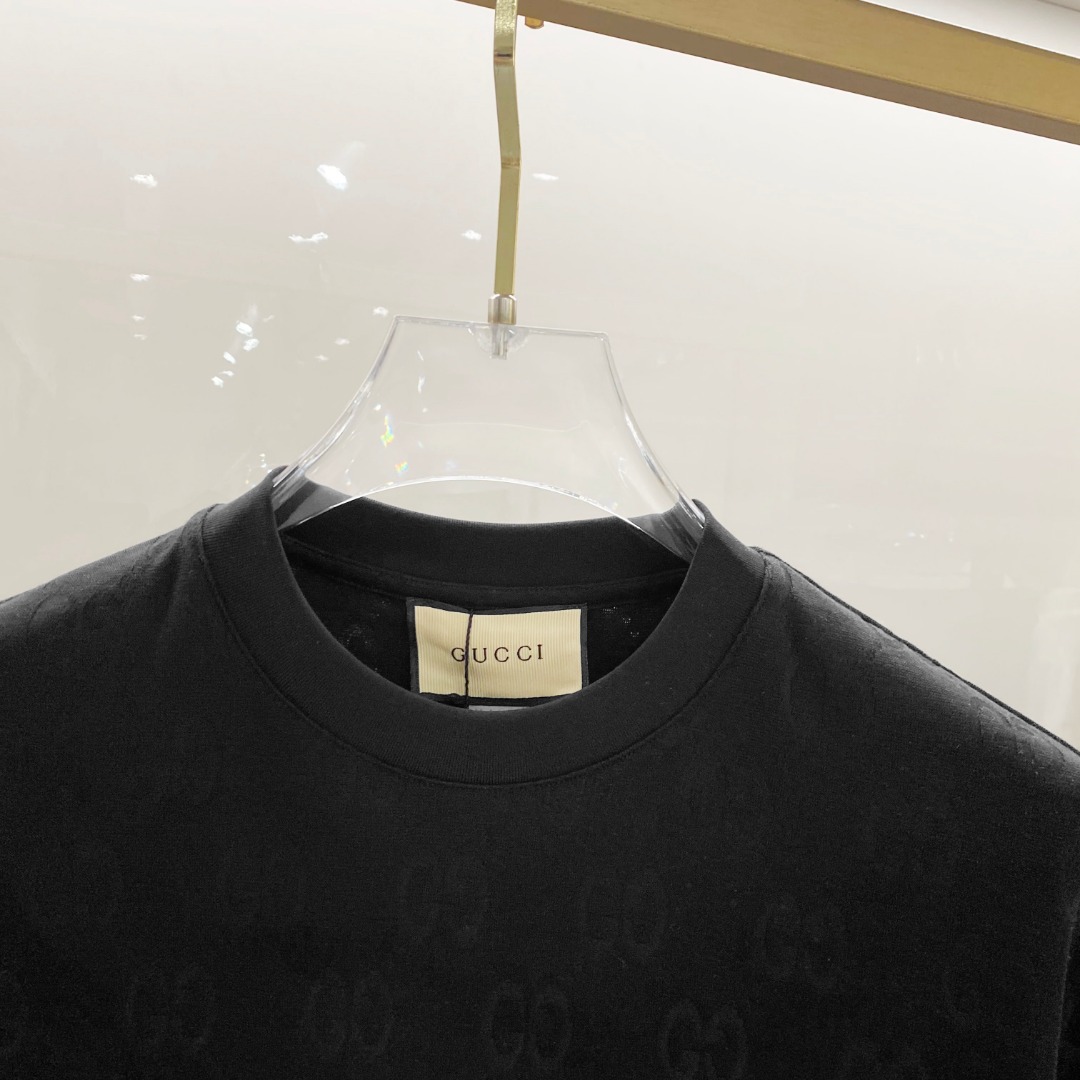 /套 古奇 🆕 25/ss春夏新款棉质套装 完美提花标识 顶级五金+顶级面料定制 （一套不拆）
标准版型