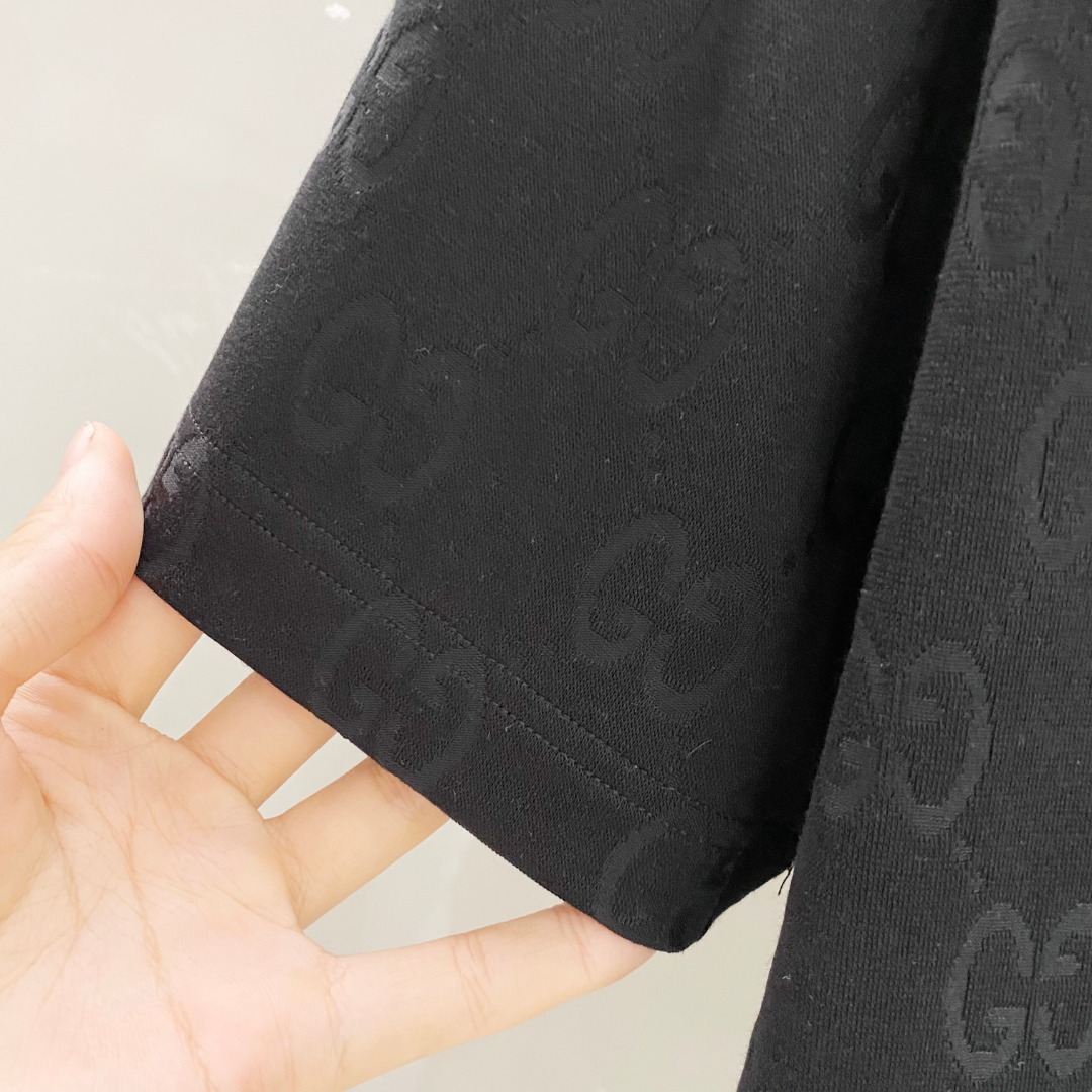 /套 古奇 🆕 25/ss春夏新款棉质套装 完美提花标识 顶级五金+顶级面料定制 （一套不拆）
标准版型