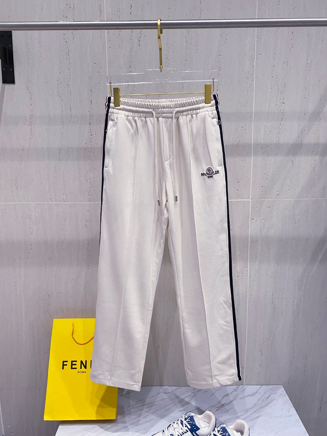 Bronze Modelle Air Spectrum Recreation Pants – Stylish, Comfortable, High Quality European Design.