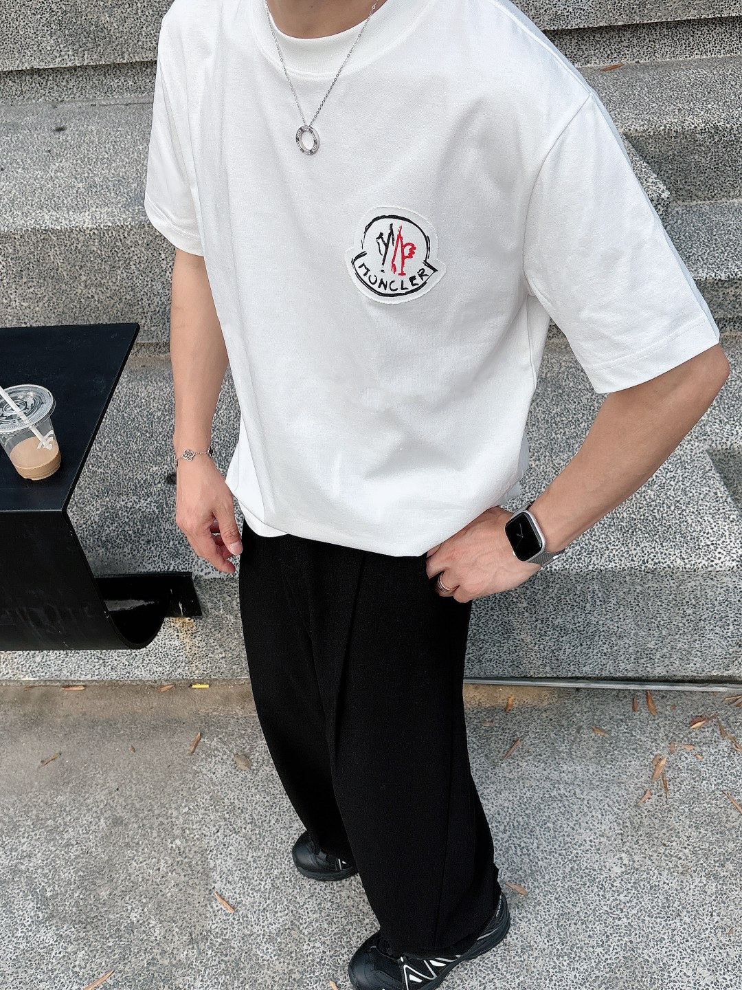  蒙口 2025春夏新款男女同款👫短袖T恤，！定制专属纯棉面料，定制原版工艺螺纹，胸前重工字母logo工