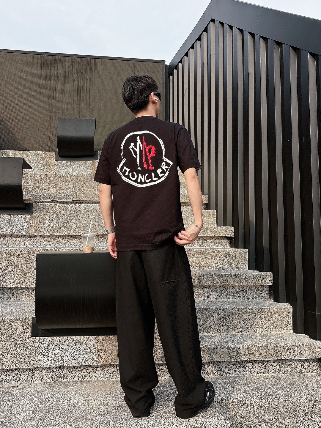 蒙口 2025春夏新款男女同款👫短袖T恤,!定制专属纯棉面料,定制原版工艺螺纹,胸前重工字母logo工