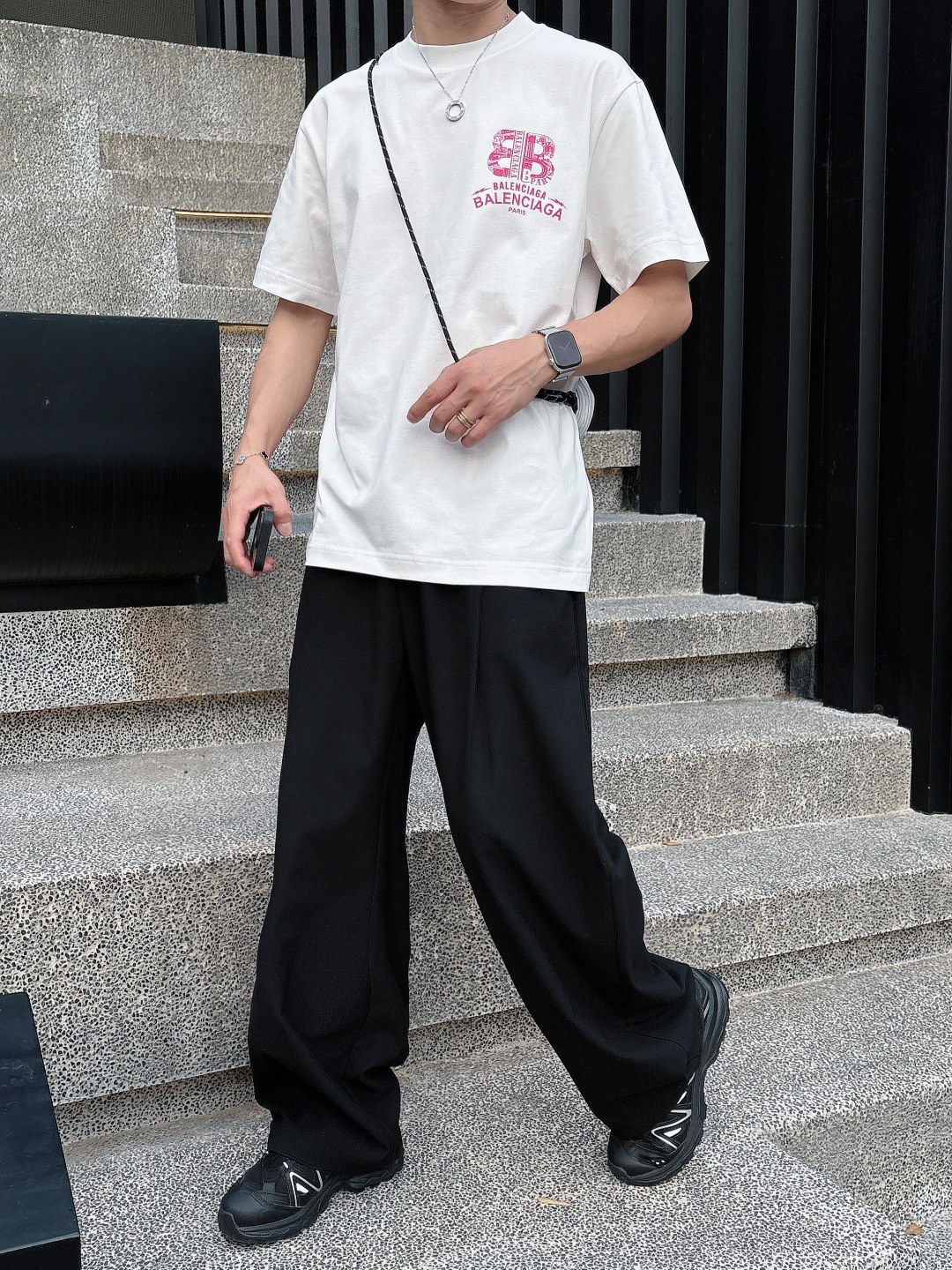  巴黎世家 2025春夏新款男女同款👫短袖T恤，！定制专属纯棉面料，定制原版工艺螺纹，胸前重工字母log