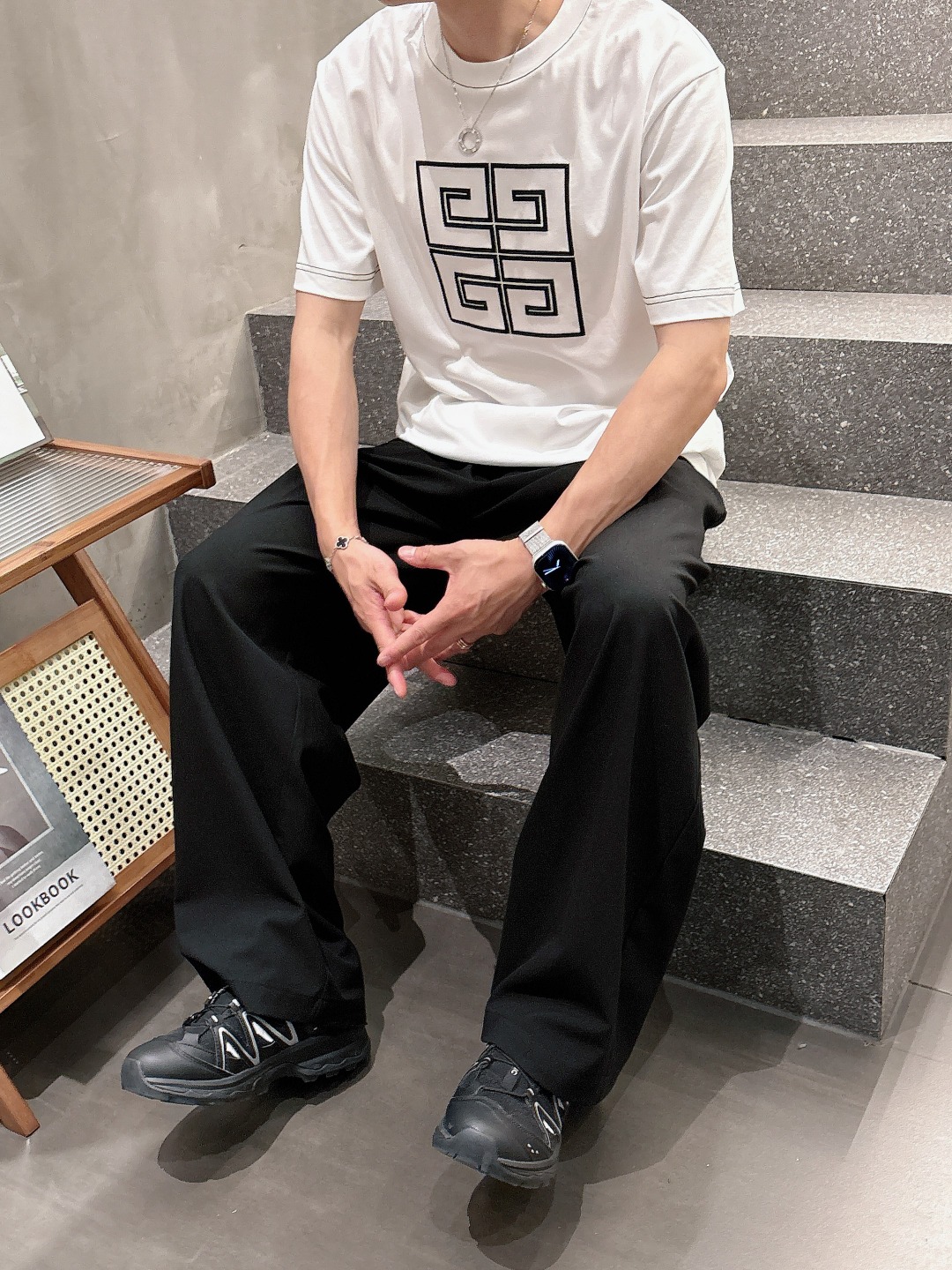  纪梵希 2025春夏新款男女同款👫短袖T恤，！定制专属纯棉面料，定制原版工艺螺纹，胸前重工字母logo
