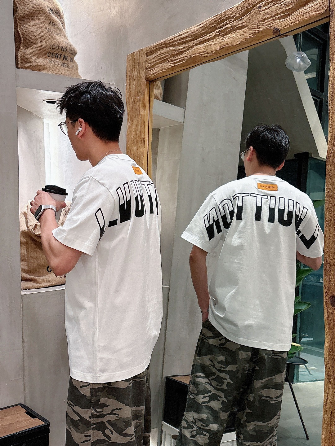  LV 2025春夏新款男女同款👫短袖T恤，！定制专属纯棉面料，定制原版工艺螺纹，胸前重工字母logo工