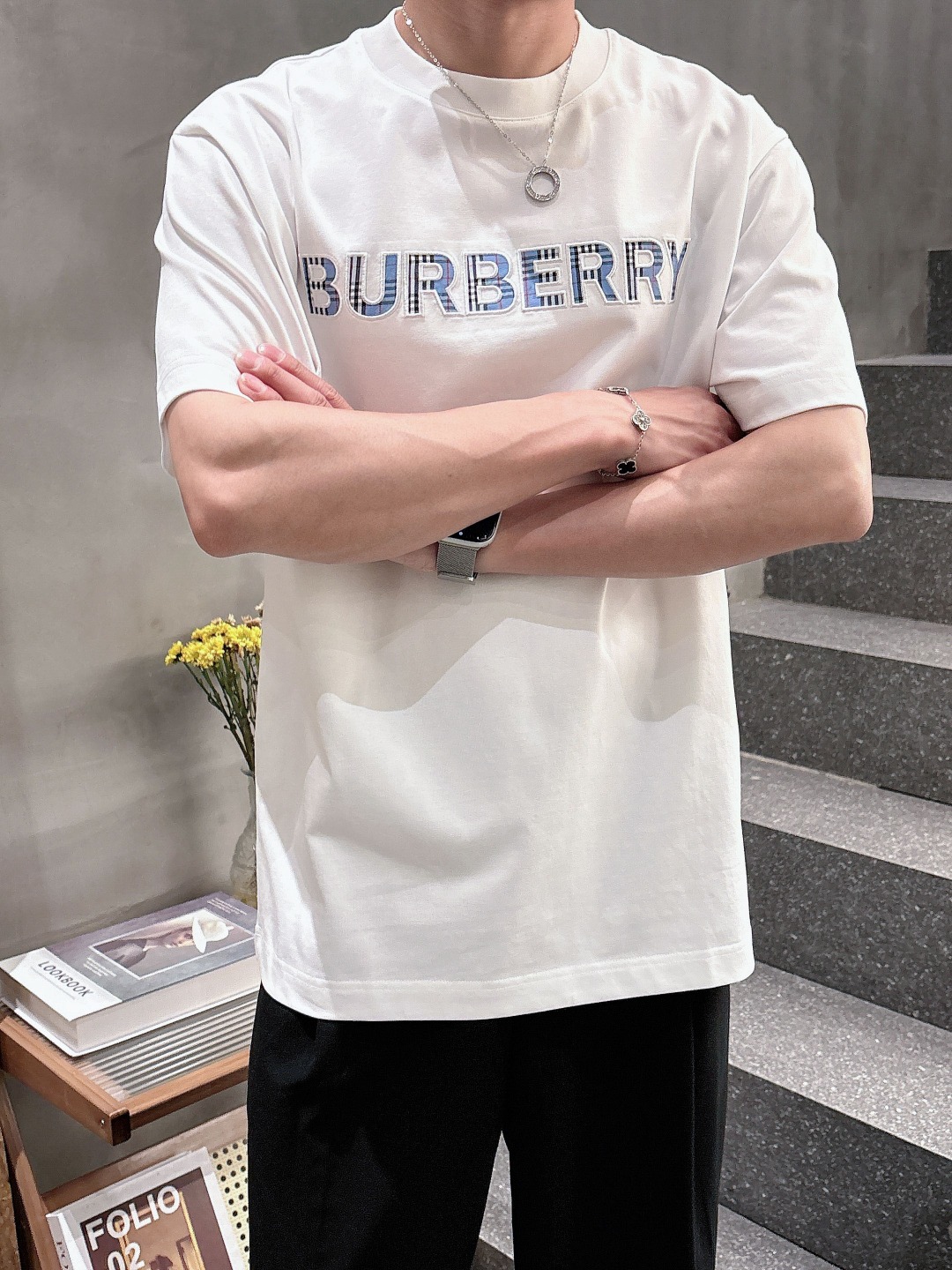  巴宝莉 2025春夏新款男女同款👫短袖T恤，！定制专属纯棉面料，定制原版工艺螺纹，胸前重工字母logo