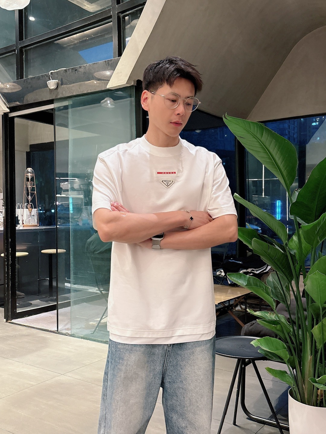 普拉达 2025春夏新款男女同款👫短袖T恤,!定制专属纯棉面料,定制原版工艺螺纹,胸前重工字母logo