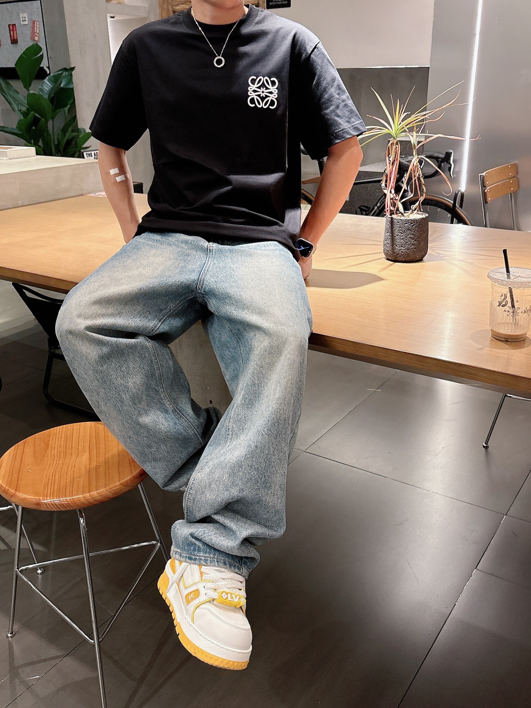  罗意威 2025春夏新款男女同款👫短袖T恤，！定制专属纯棉面料，定制原版工艺螺纹，胸前重工字母logo