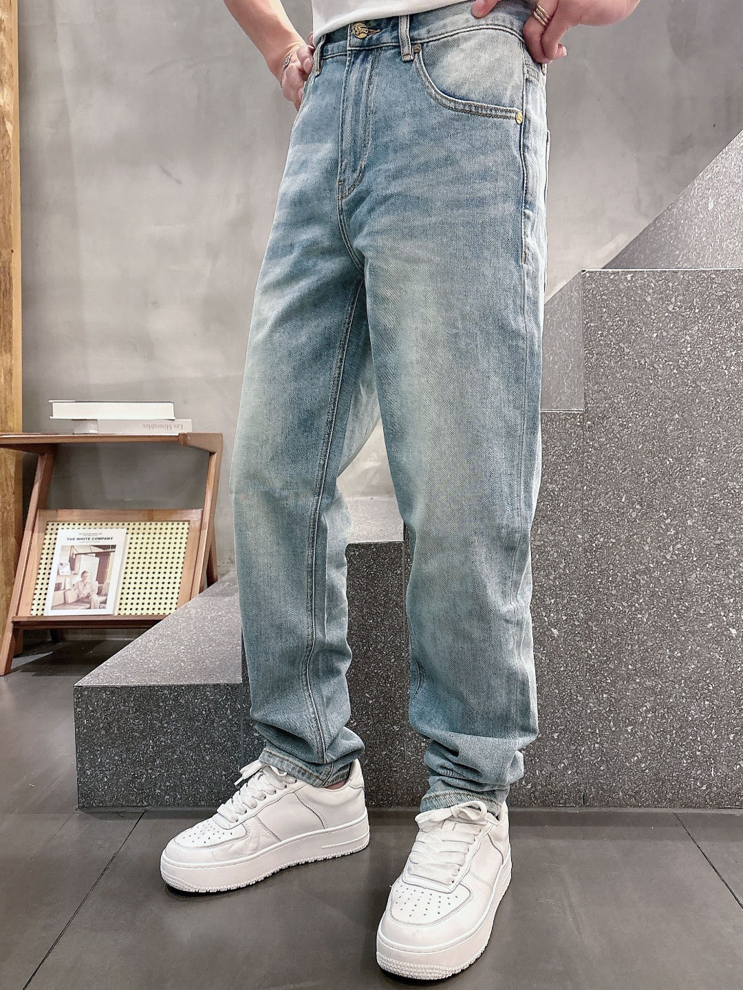 NO:453205,Burberry 2025 summer new men's casual jeans, top quality!  Channel orders are sold simultaneously on the official website!  !  Original customized denim cotton material!  Suitable for casual/formal outfits ~ the best for daily commuting!  !  Size 29-38 (no 3537), Burberry, jeans, alexander wang19860909巴宝莉 2025夏新款男士休闲牛仔裤,顶级品质！渠道订单,官网同步出售！！原厂订制牛仔全棉材质！适合休闲/正装各种搭配～日常通勤的极品！！尺码29-38（没3537）,,burberry,jeans,alexander wang,Men's clothing