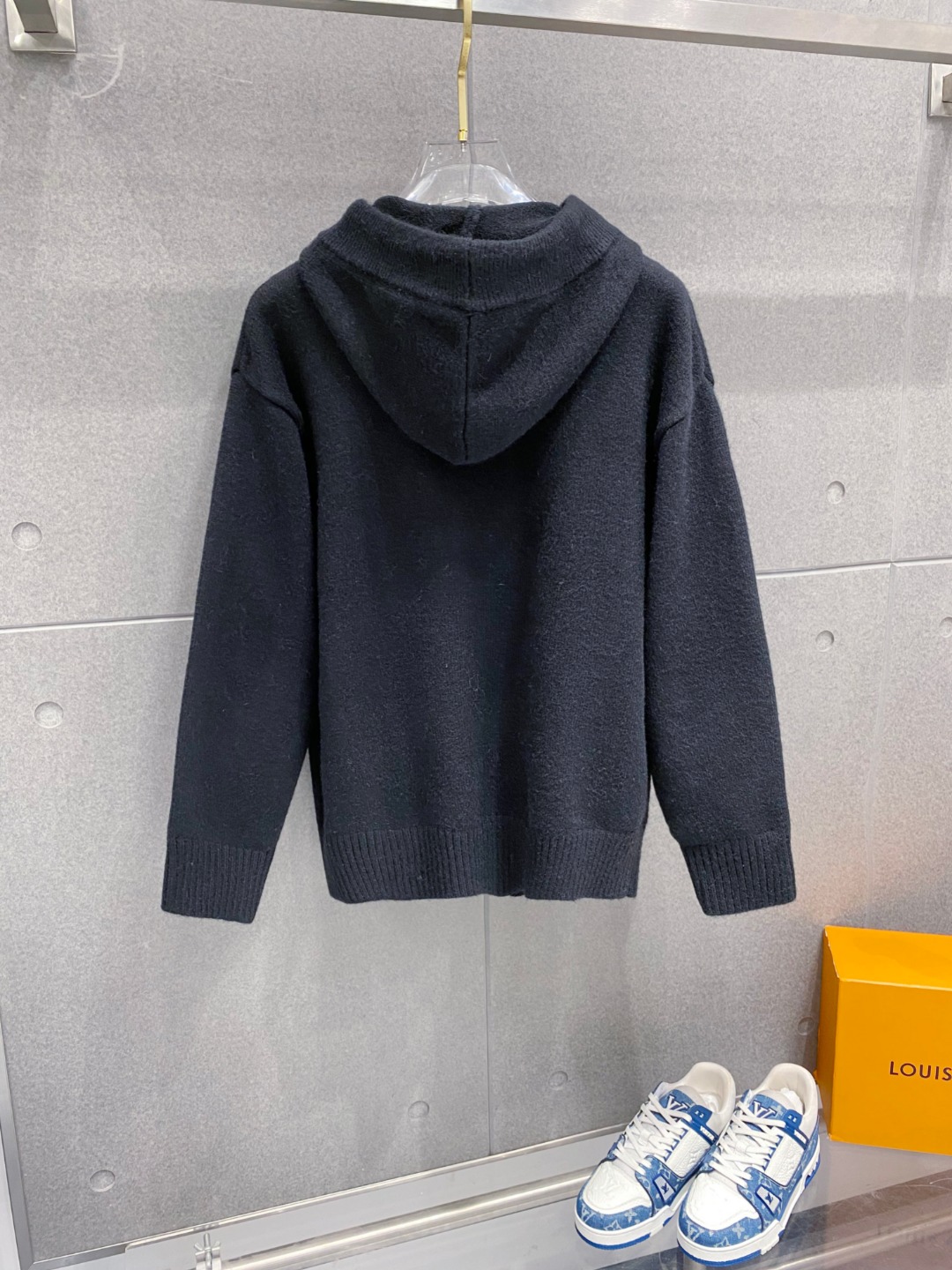 ￼ 塞林 官网 秋冬同步更新 针织外套 海外爆款 精细羊毛针织厚实面料 舒服又保暖 绝对高端产物 M-3