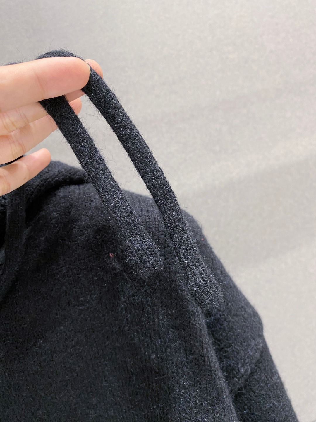 ￼ 塞林 官网 秋冬同步更新 针织外套 海外爆款 精细羊毛针织厚实面料 舒服又保暖 绝对高端产物 M-3