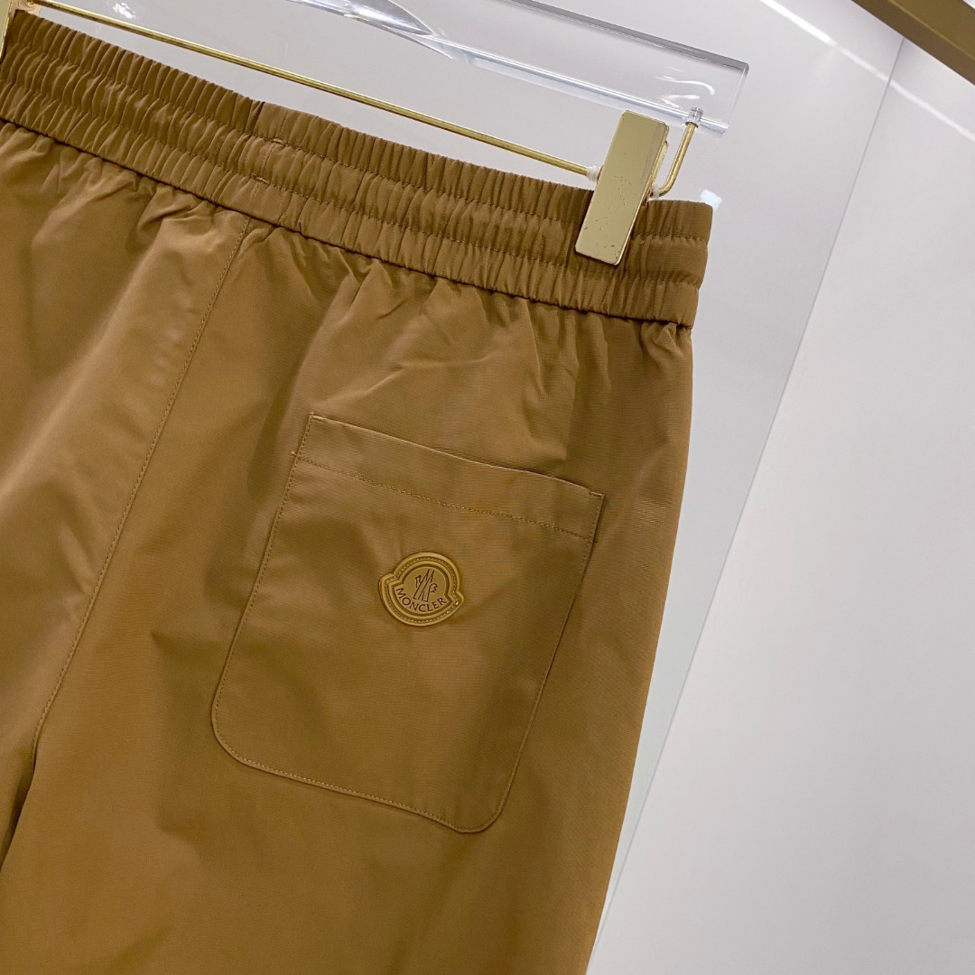  LV 2025男士精品休闲裤顶级面料休闲裤，最新款上身版型无敌正!绝对可以闭眼收的一款此款裤子非常百搭