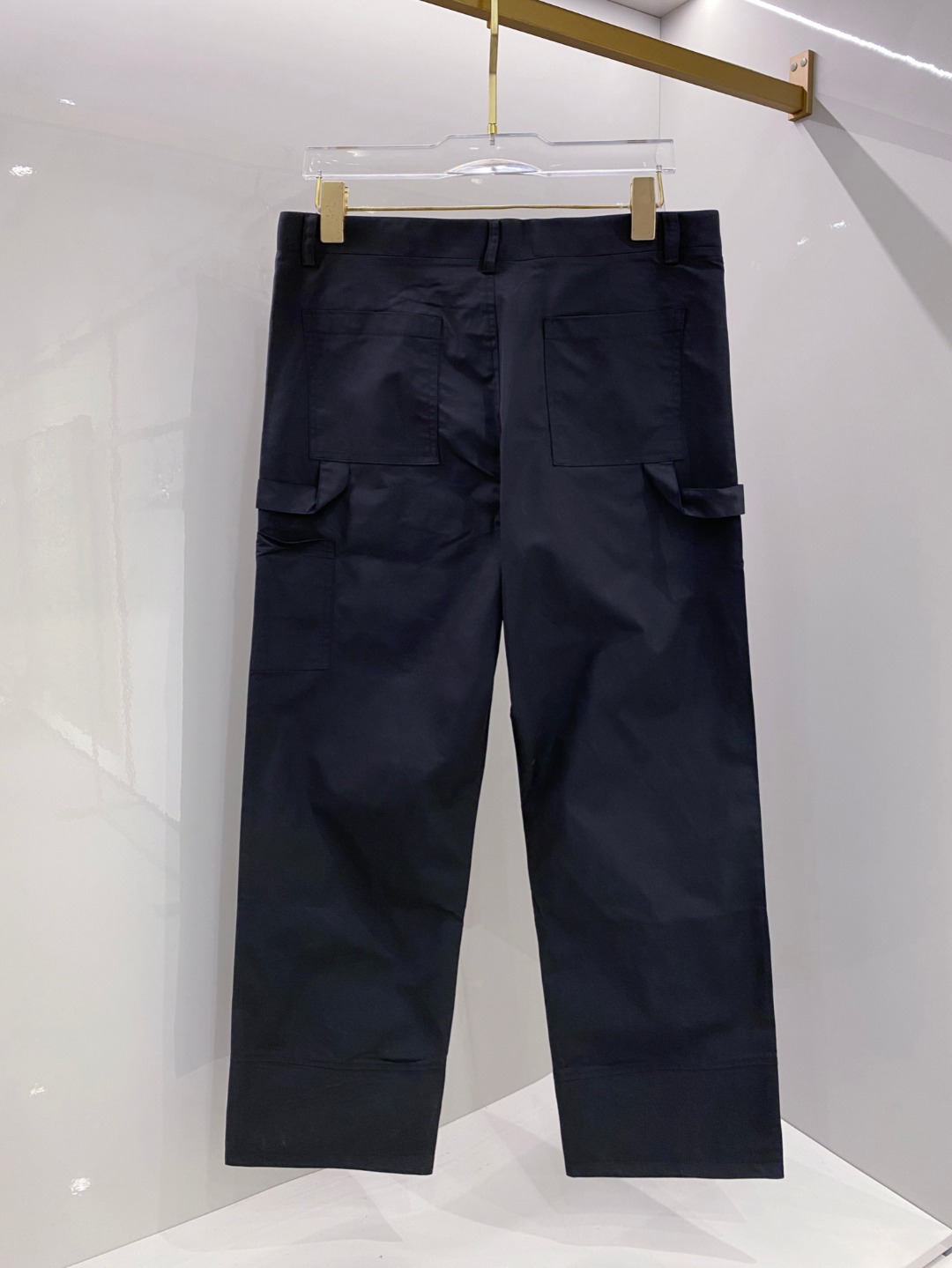  巴宝莉 2025男士精品休闲裤顶级面料休闲裤，最新款上身版型无敌正!绝对可以闭眼收的一款此款裤子非常百