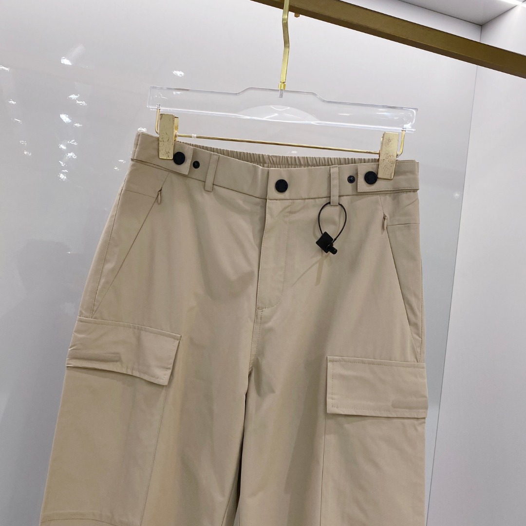  Mo 25新款休闲裤🌟经典字母口袋长裤🔥潮流百搭
码数：M-3XL