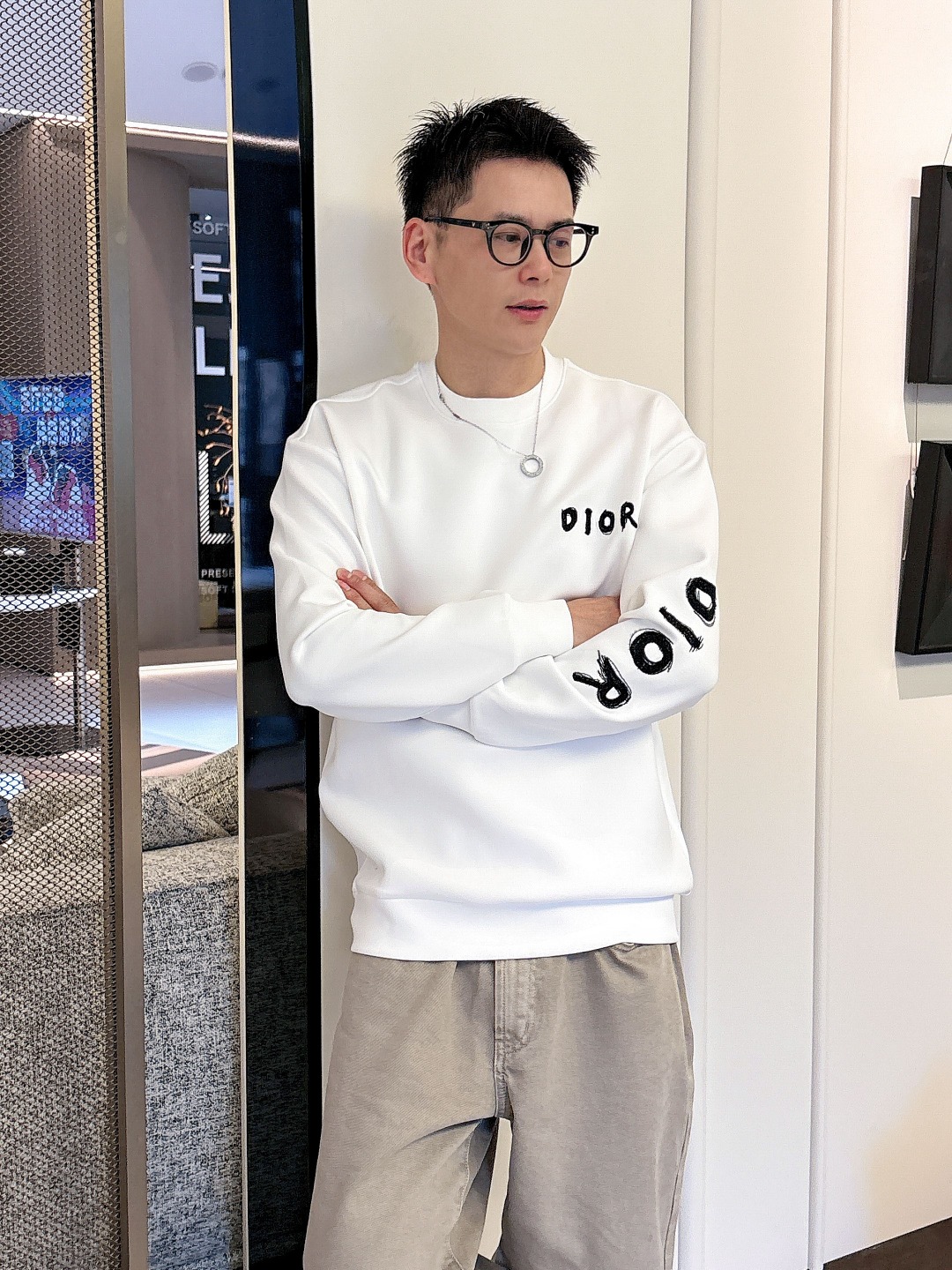 Dior 迪奥# 2025秋冬新款 八明治空气层套头圆领卫衣男女同款时尚休闲套头卫衣衫！贸易公司渠道稀出