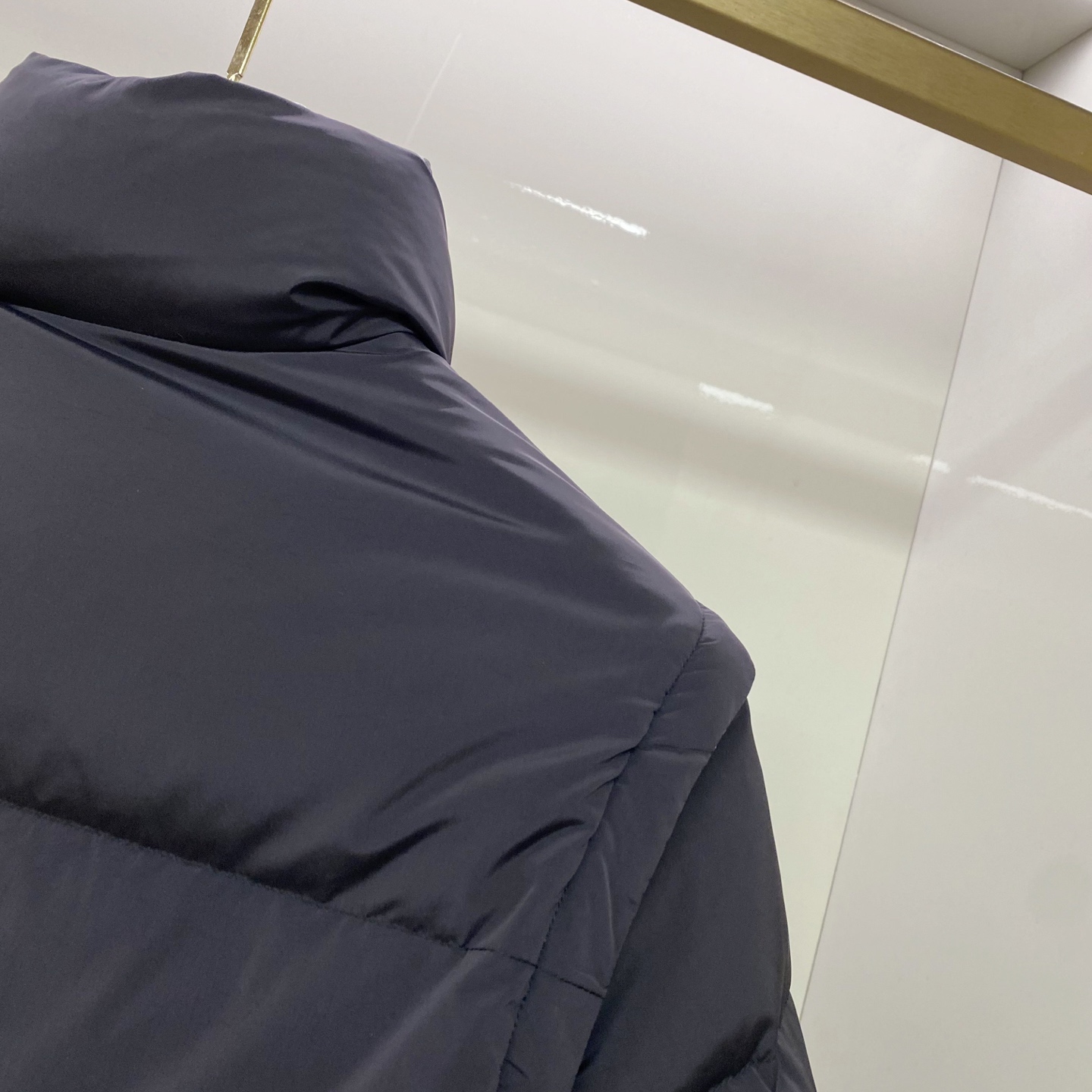 爆款羽绒服 双面穿袖子可拆卸 Gucci 古奇 2025新款羽绒服秀场新品，袖子可拆卸，一衣四穿。品相非