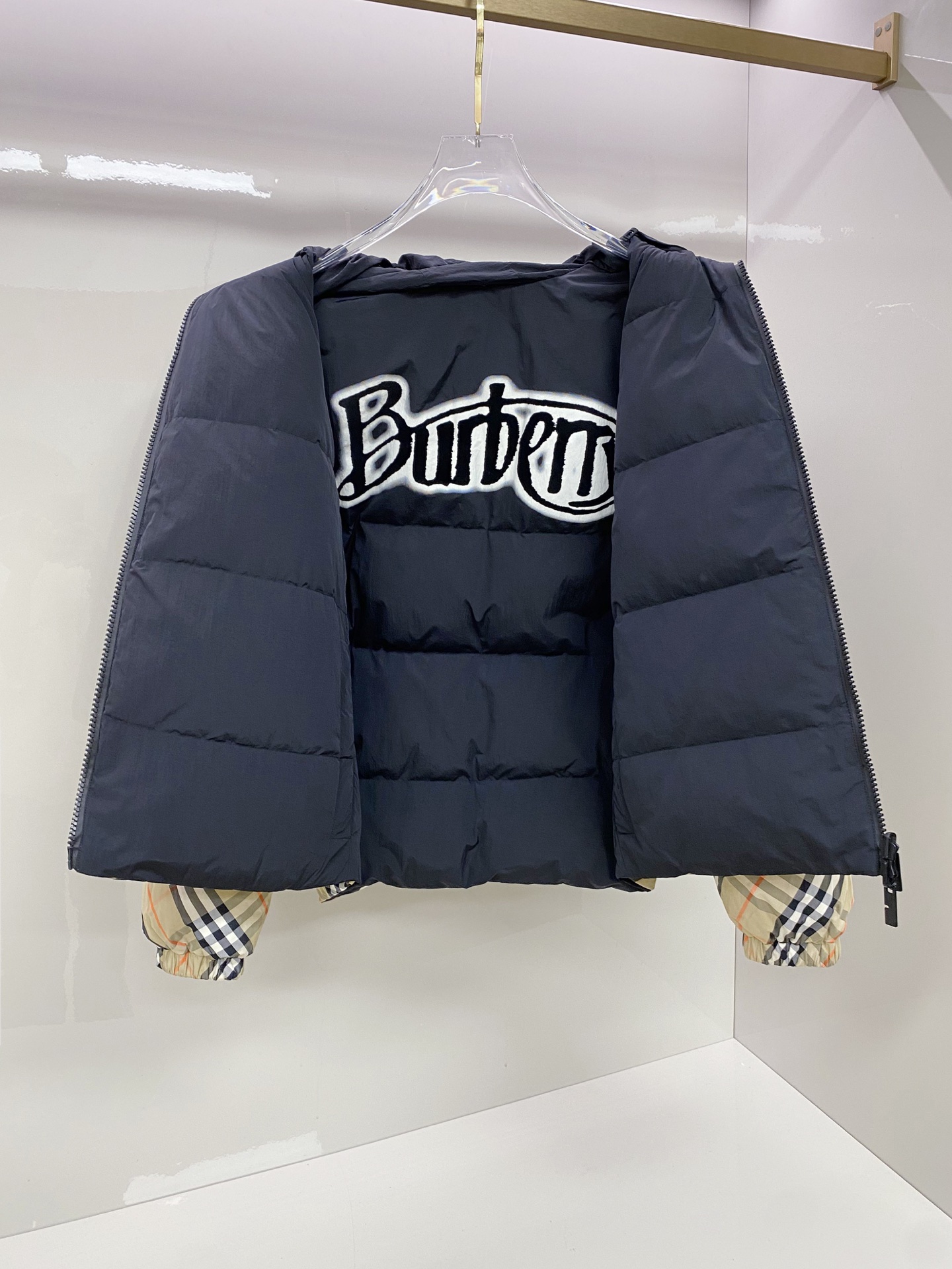 Burberry 巴宝莉 25SS ⚠️⚠️BUR独家最新双面立领羽绒服外套 贵族高级别要求订单 高标准