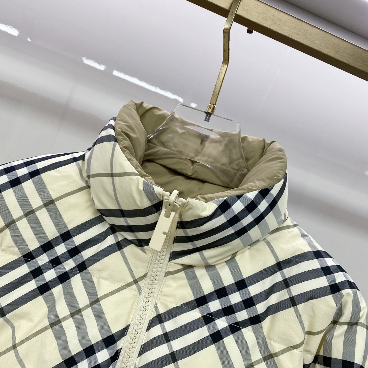 Burberry 巴宝莉 25SS ⚠️⚠️BUR独家最新双面立领羽绒服外套 贵族高级别要求订单 高标准