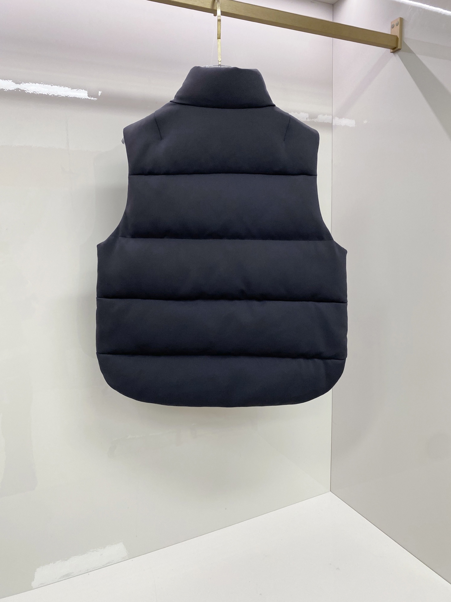 特级羽绒⬆️蒙口羽绒服Moncler x EE72 by Edward Enninful Otis羽绒背