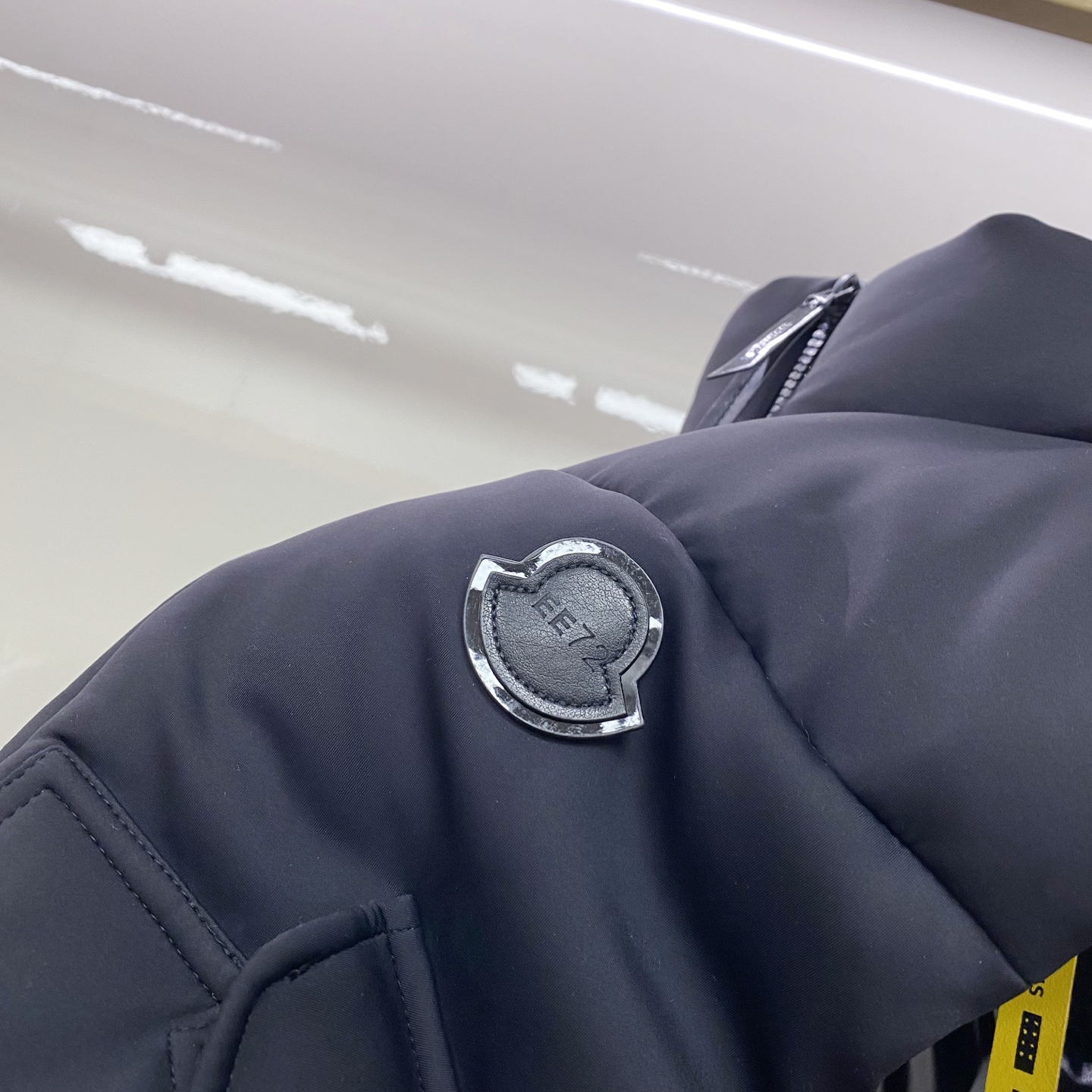 特级羽绒⬆️蒙口羽绒服Moncler x EE72 by Edward Enninful Otis羽绒背