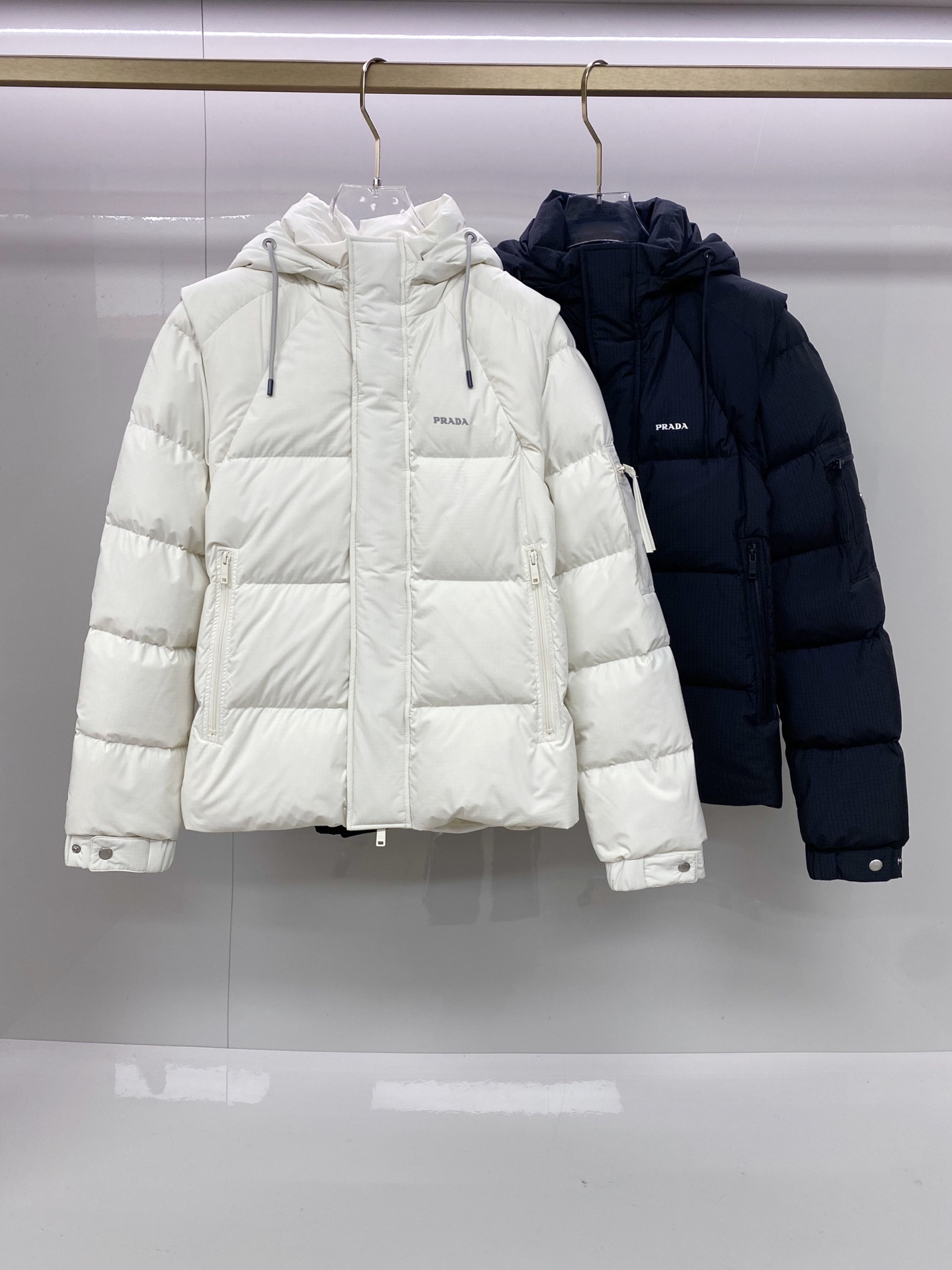 普拉达 羽绒服🆕*2025秋冬羽绒新品｜PRA可拆卸衣袖，一衣两穿，重塑冬日型格精选9010高品质大朵白