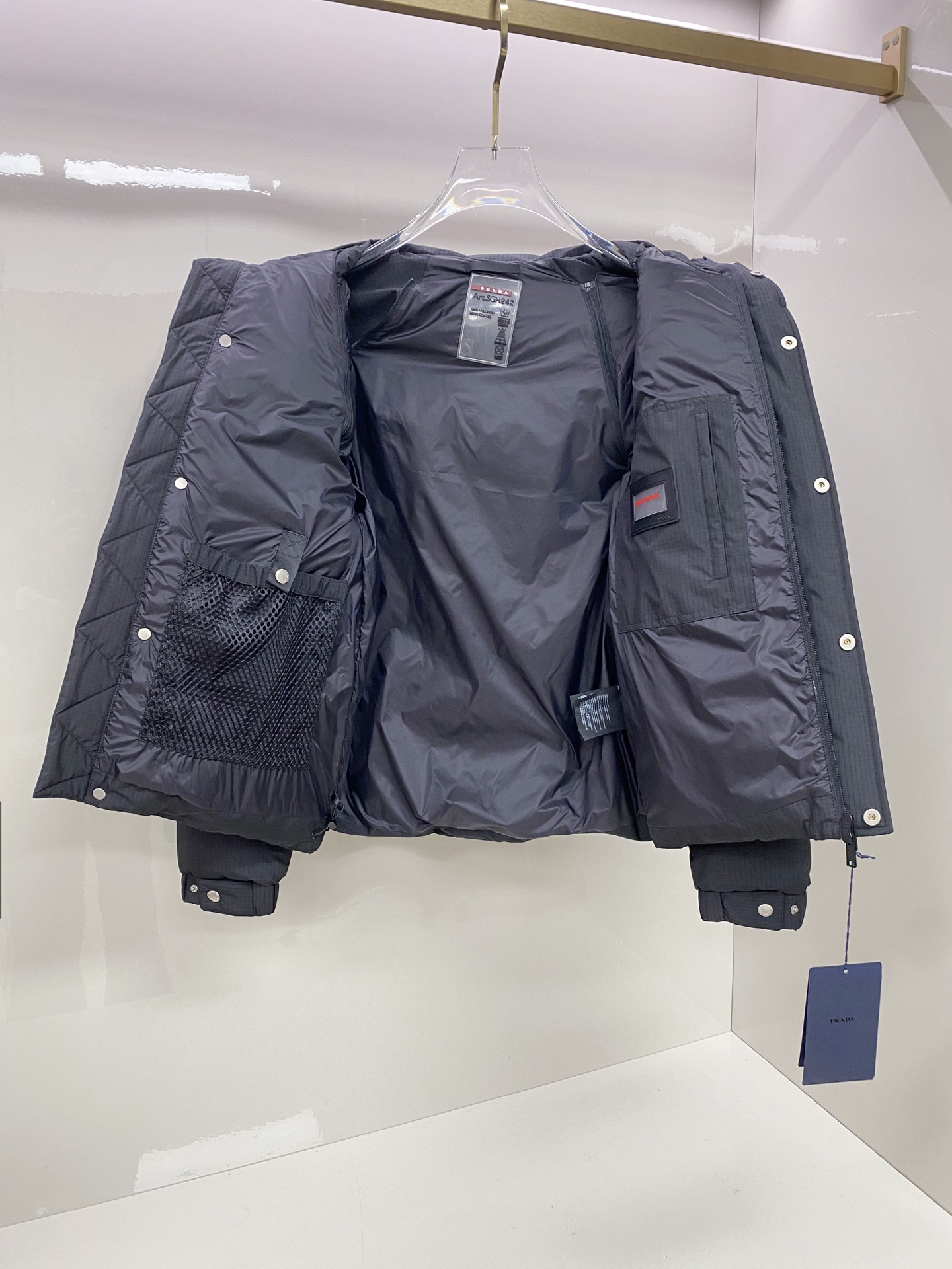 普拉达 羽绒服🆕*2025秋冬羽绒新品｜PRA可拆卸衣袖，一衣两穿，重塑冬日型格精选9010高品质大朵白