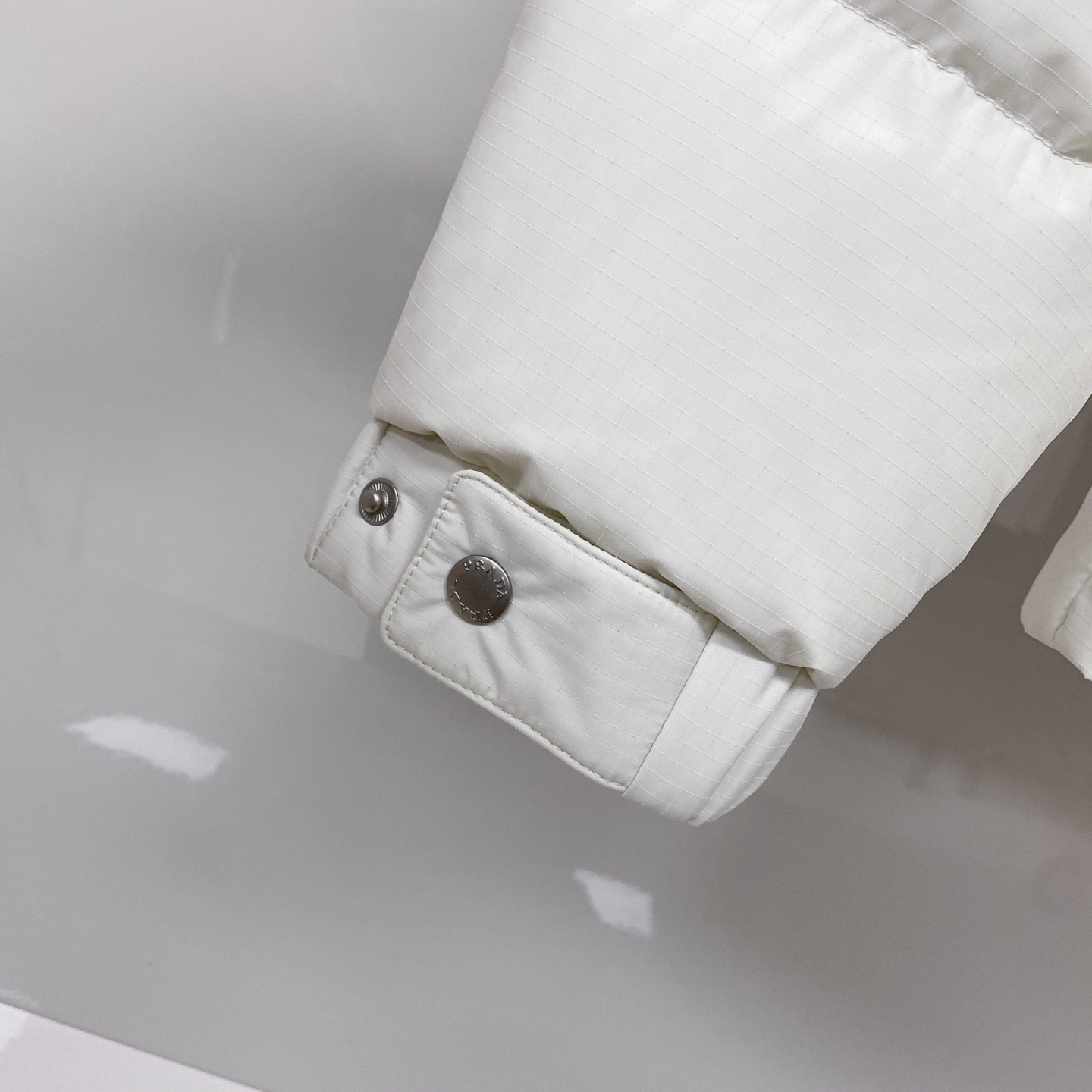 普拉达 羽绒服🆕*2025秋冬羽绒新品｜PRA可拆卸衣袖，一衣两穿，重塑冬日型格精选9010高品质大朵白