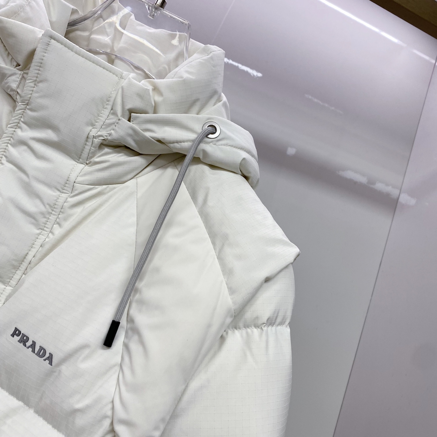 普拉达 羽绒服🆕*2025秋冬羽绒新品｜PRA可拆卸衣袖，一衣两穿，重塑冬日型格精选9010高品质大朵白