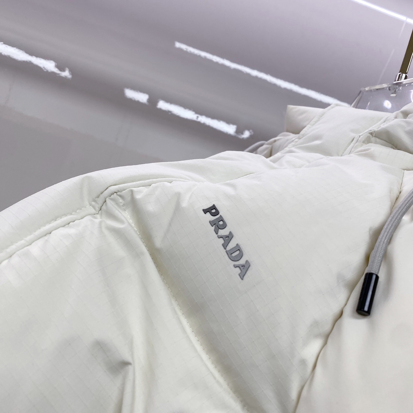 普拉达 羽绒服🆕*2025秋冬羽绒新品｜PRA可拆卸衣袖，一衣两穿，重塑冬日型格精选9010高品质大朵白