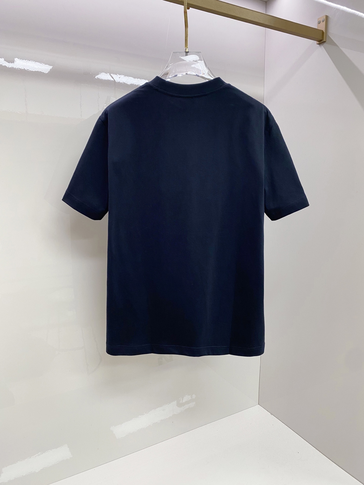 Burberry 巴宝莉 2026ss 春夏新款首发专柜最新款短袖圆领T恤 高端订制 设计前卫时尚！品牌