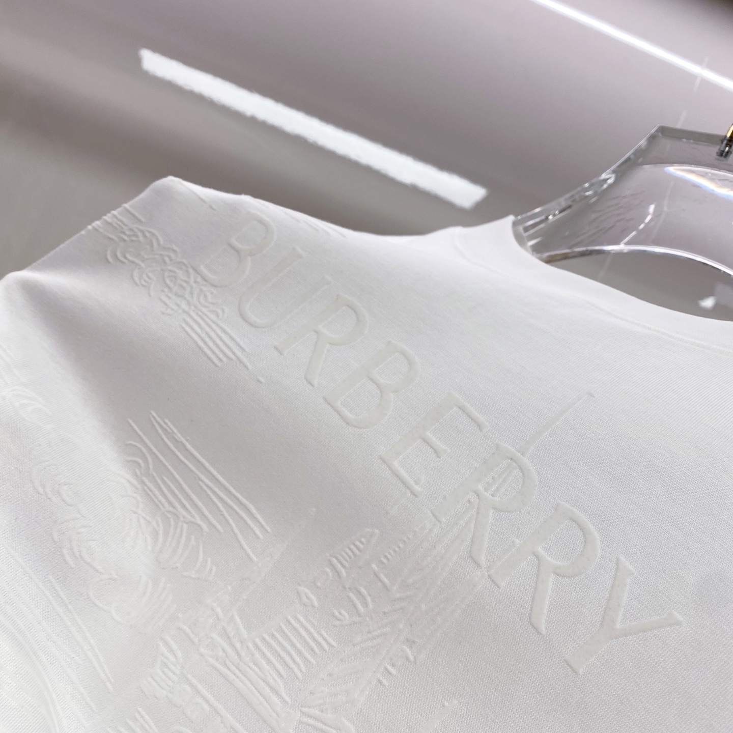 Burberry 巴宝莉 2026ss 春夏新款首发专柜最新款短袖圆领T恤 高端订制 设计前卫时尚！品牌