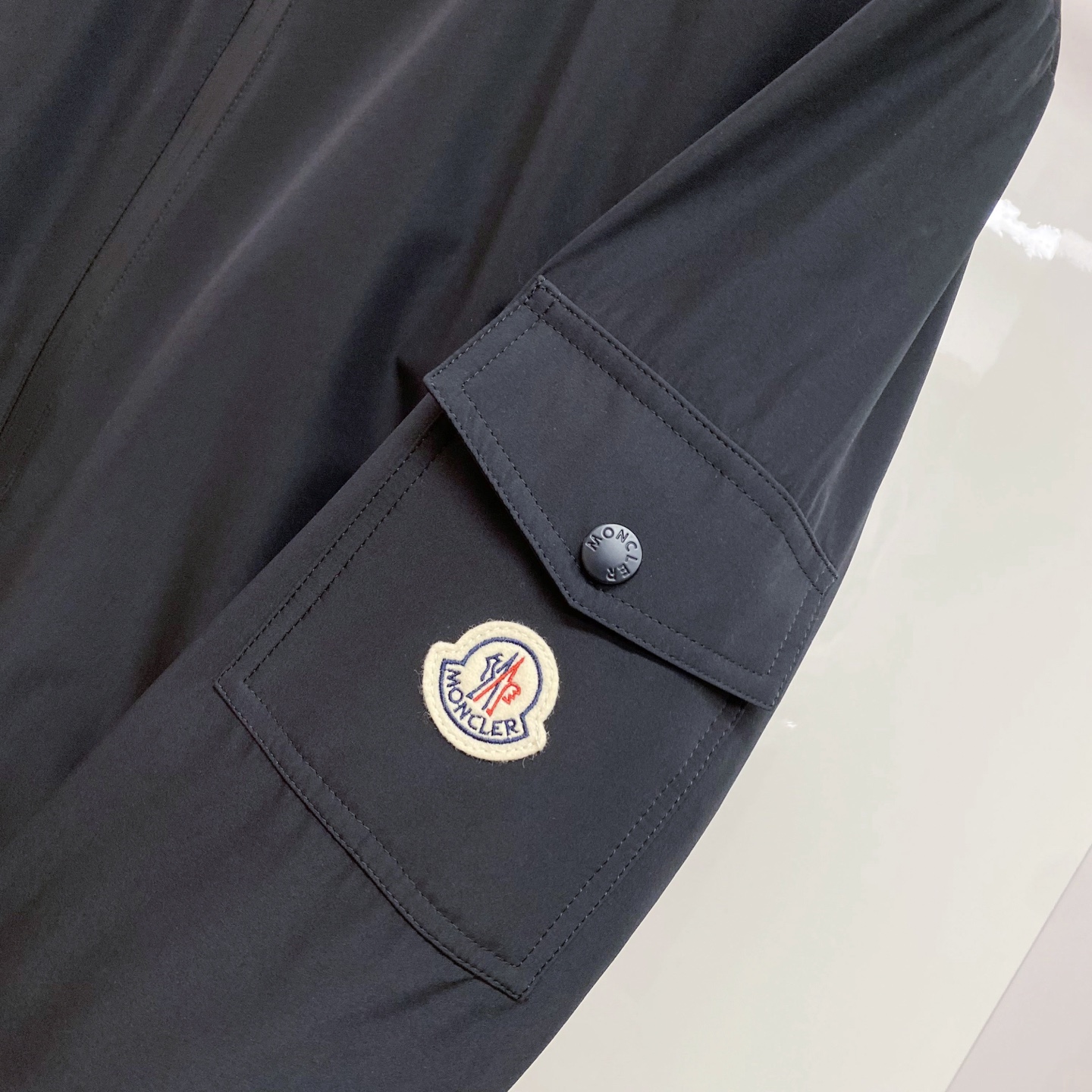 moncler 蒙口 高端推荐牛货 2025秋冬款男士原单羽绒服！贵族血统 蓬松感十足 御寒神器 高端顶