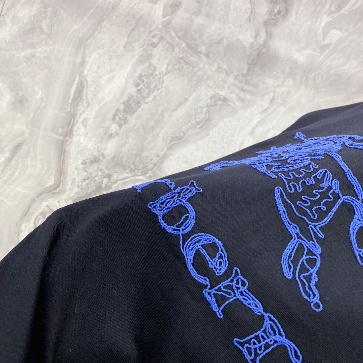 Burberry 巴宝莉 2026ss 春夏新款首发专柜最新款短袖圆领T恤 高端订制 设计前卫时尚！品牌