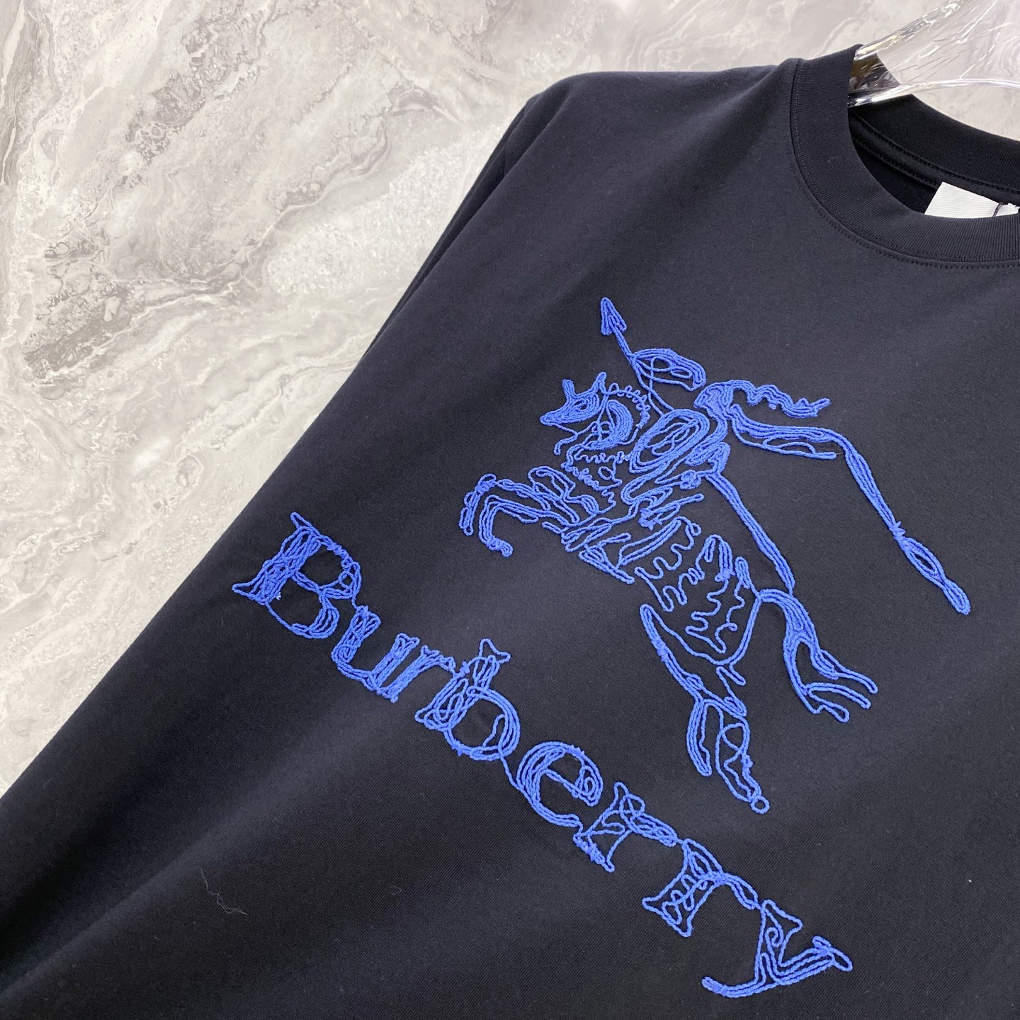 Burberry 巴宝莉 2026ss 春夏新款首发专柜最新款短袖圆领T恤 高端订制 设计前卫时尚！品牌