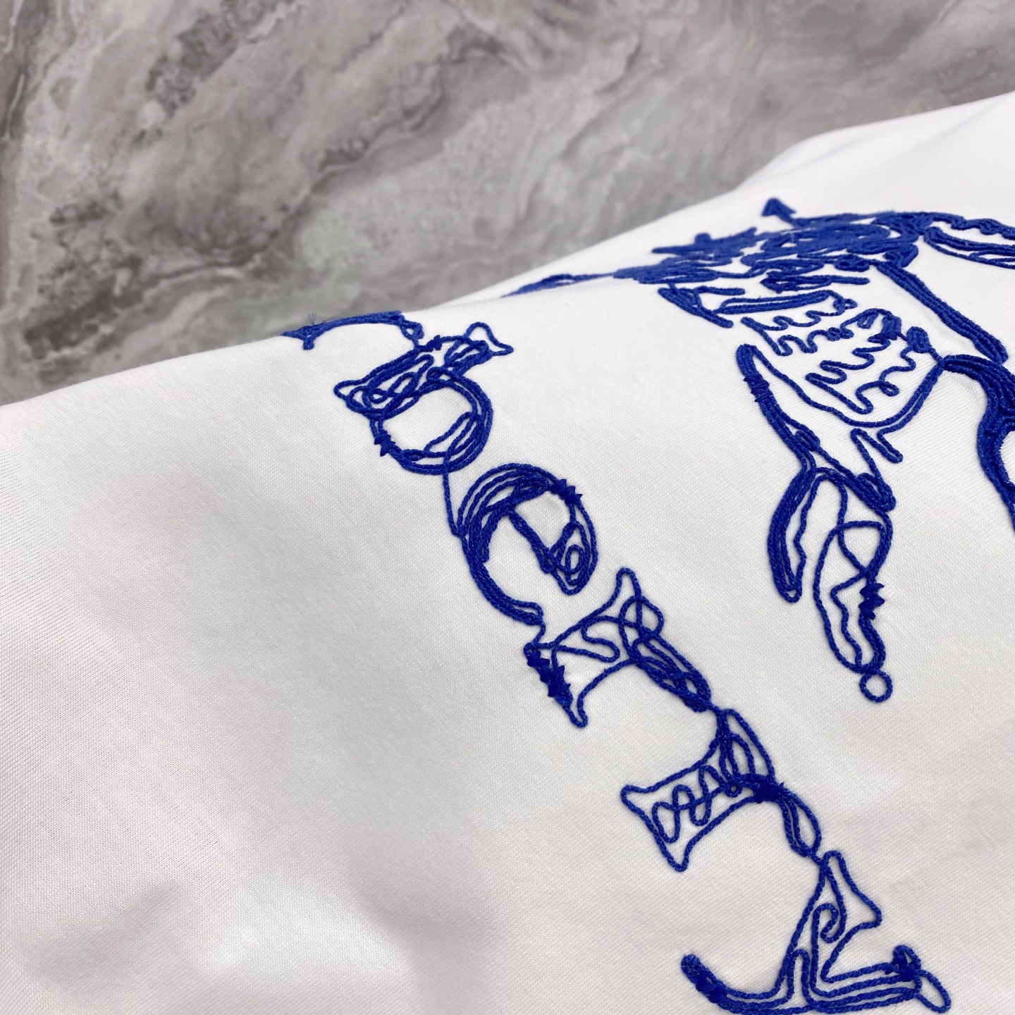 Burberry 巴宝莉 2026ss 春夏新款首发专柜最新款短袖圆领T恤 高端订制 设计前卫时尚！品牌