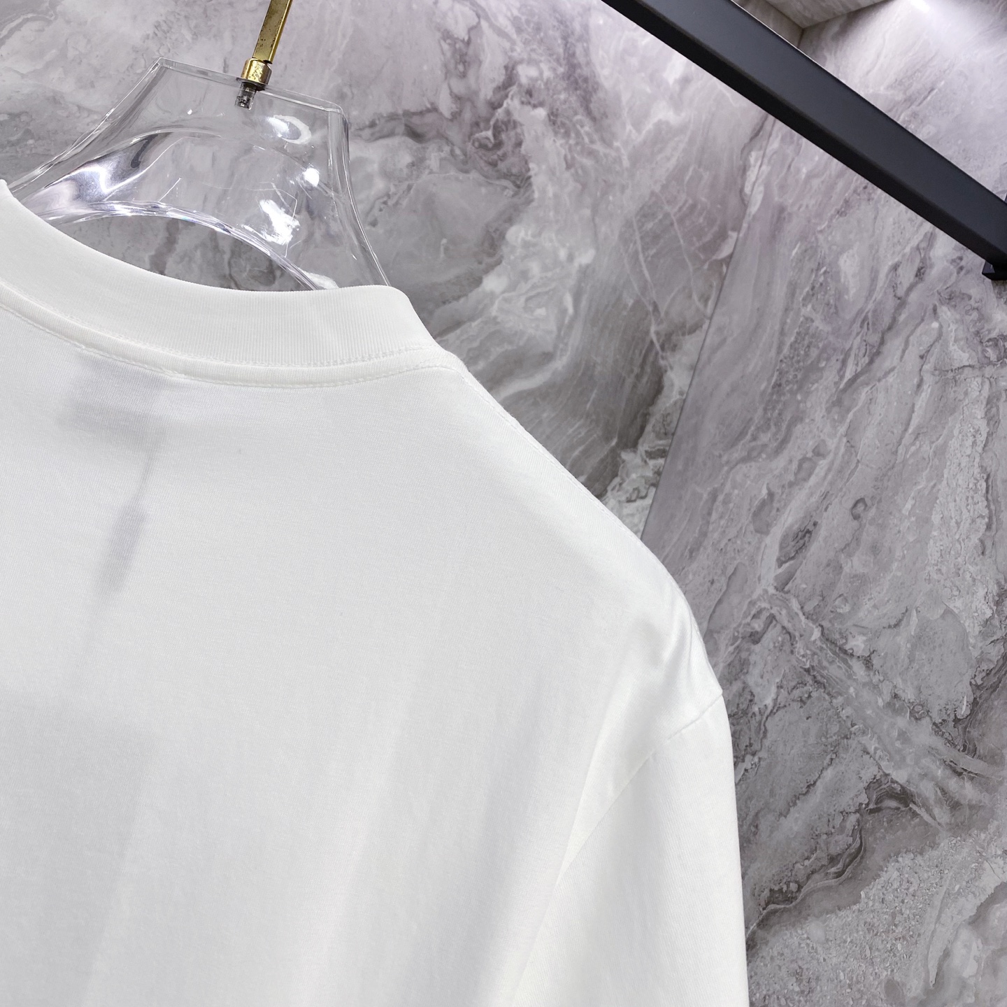 Burberry 巴宝莉 2026ss 春夏新款首发专柜最新款短袖圆领T恤 高端订制 设计前卫时尚！品牌