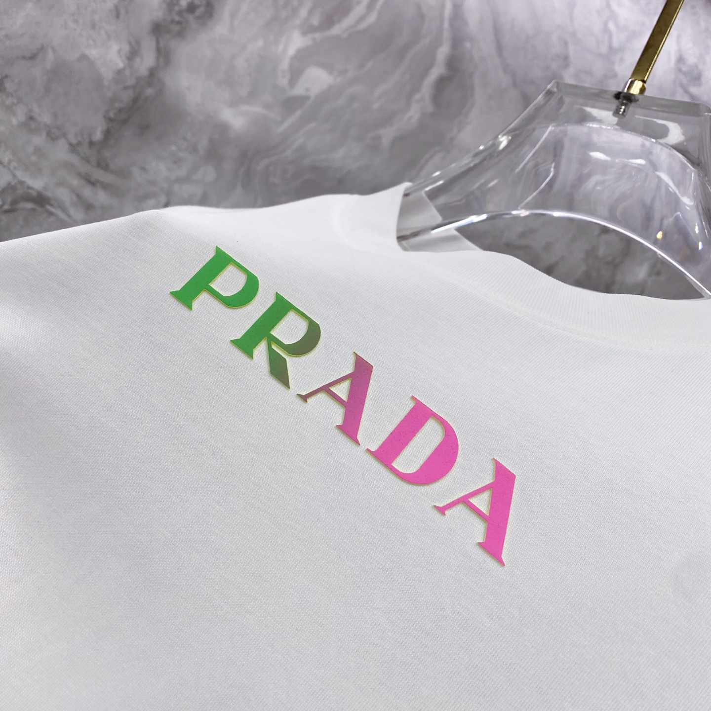 Prada 普拉达 2026ss 春夏新款首发专柜最新款短袖圆领T恤 高端订制 设计前卫时尚！品牌log