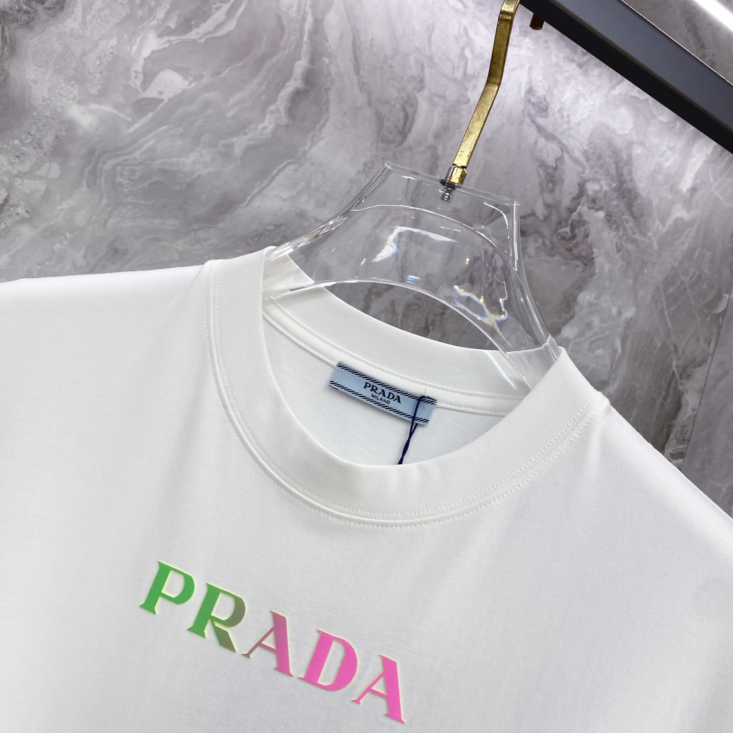 Prada 普拉达 2026ss 春夏新款首发专柜最新款短袖圆领T恤 高端订制 设计前卫时尚！品牌log